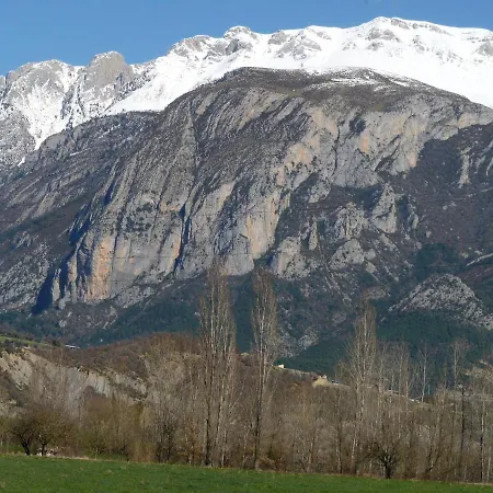 Idyllic Country House In The Foothills Of The Pyrenees *
