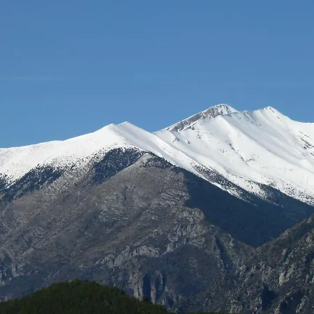 Idyllic Country House In The Foothills Of The Pyrenees 別荘 *