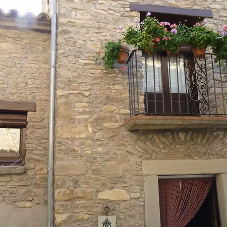 Idyllic Country House In The Foothills Of The Pyrenees *