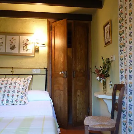 Idyllic Country House In The Foothills Of The Pyrenees
