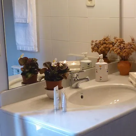 Idyllic Country House In The Foothills Of The Pyrenees 別荘 *