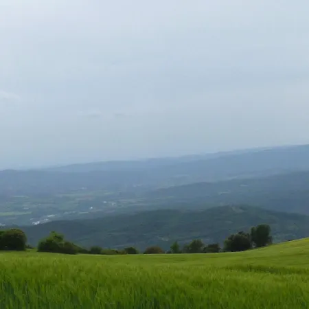 Idyllic Country House In The Foothills Of The Pyrenees *